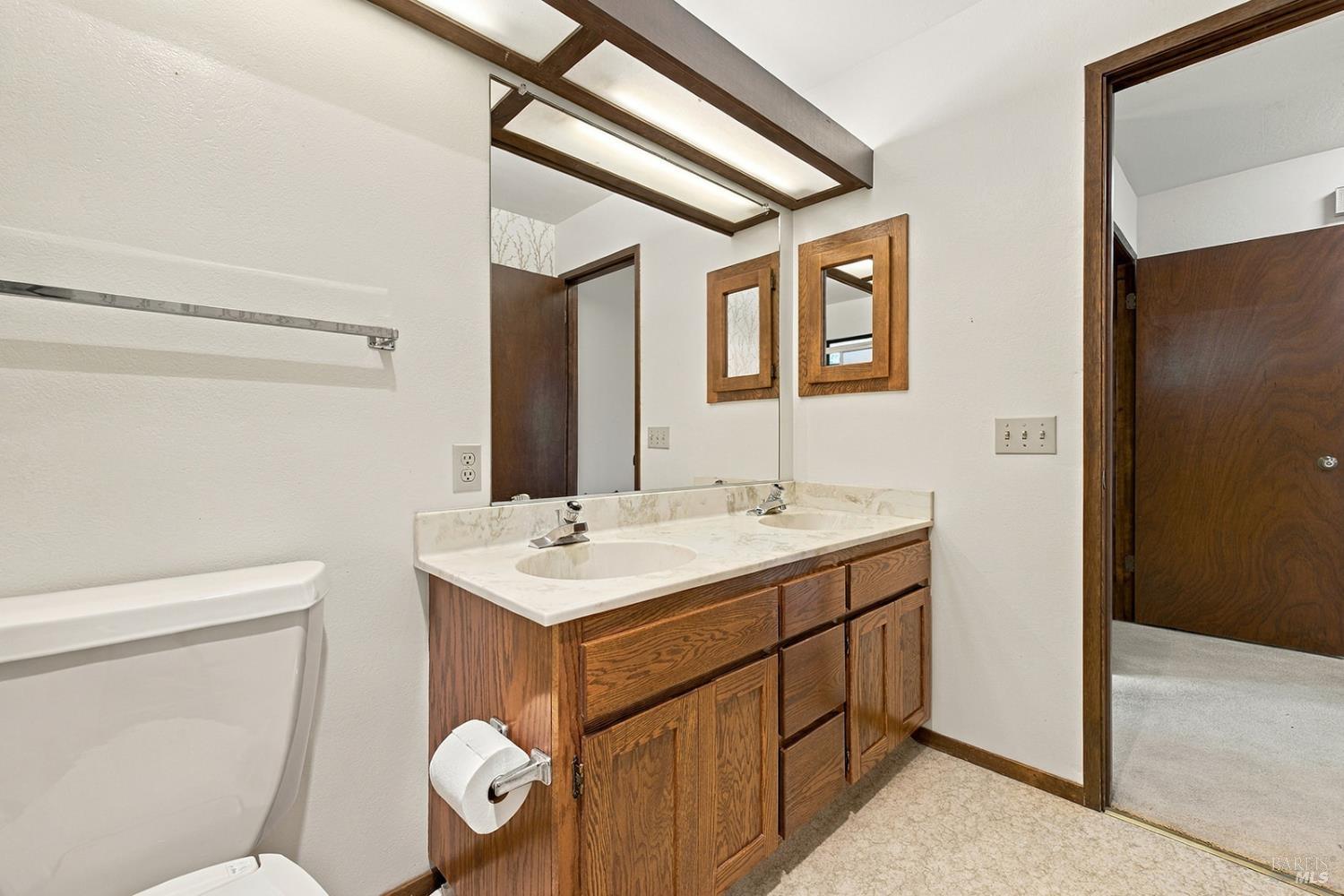 3238 Cobblestone Drive Santa Rosa CA 95404