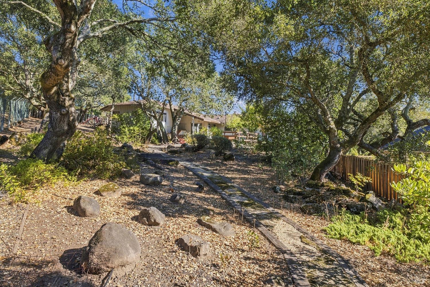 3238 Cobblestone Drive Santa Rosa CA 95404