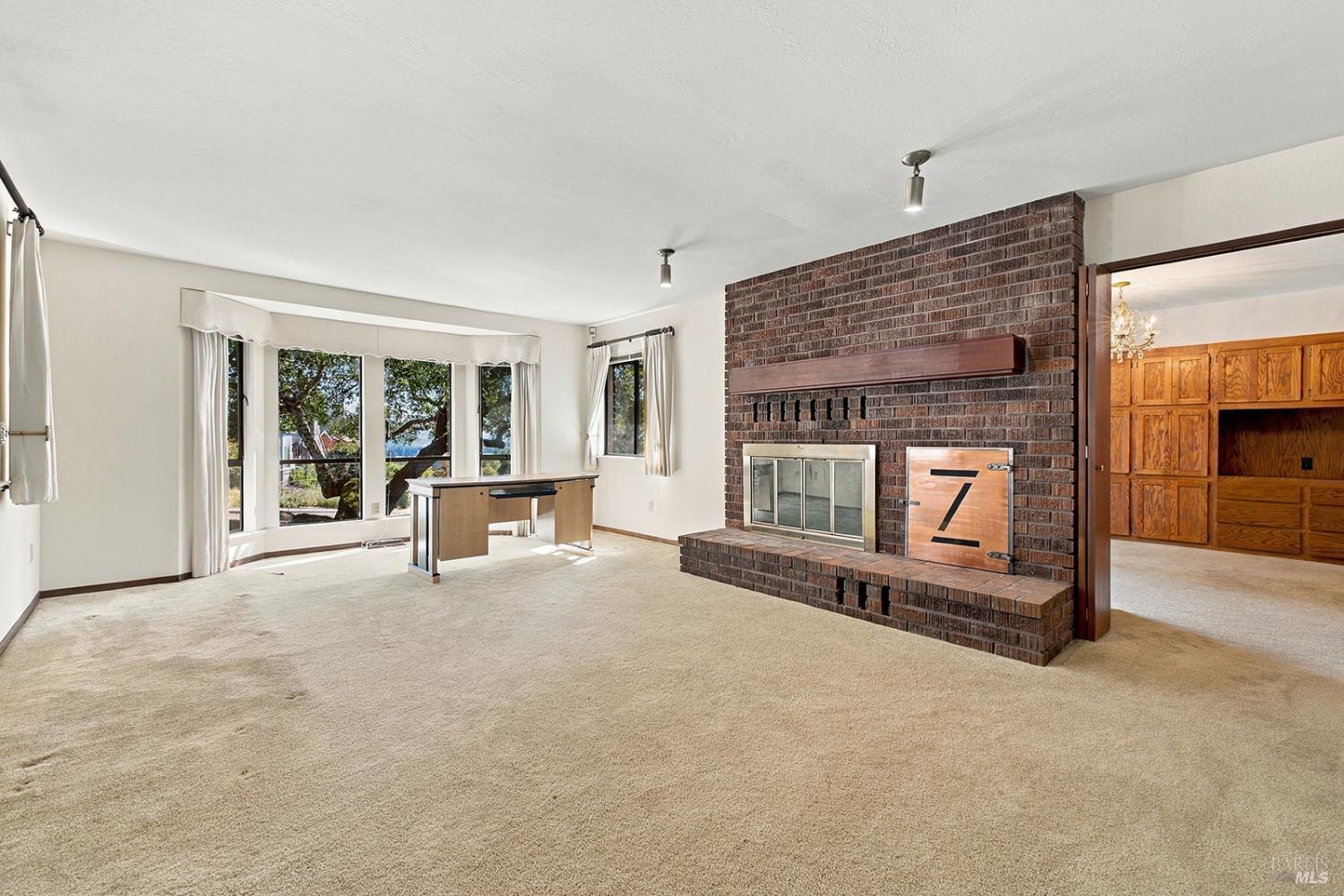 3238 Cobblestone Drive Santa Rosa CA 95404