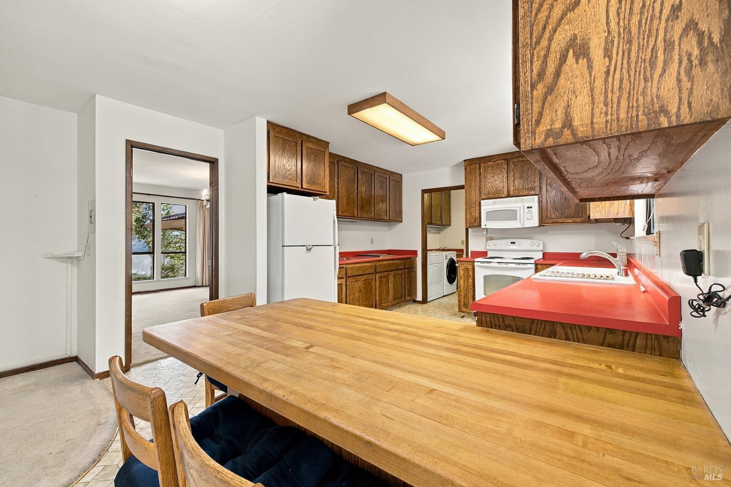 3238 Cobblestone Drive Santa Rosa CA 95404