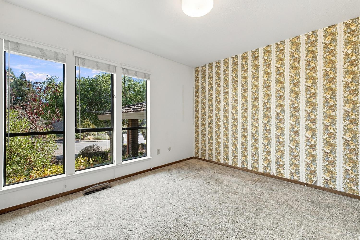3238 Cobblestone Drive Santa Rosa CA 95404