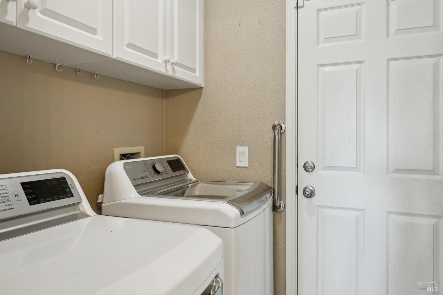 1900 Dover Lane Petaluma CA 94954