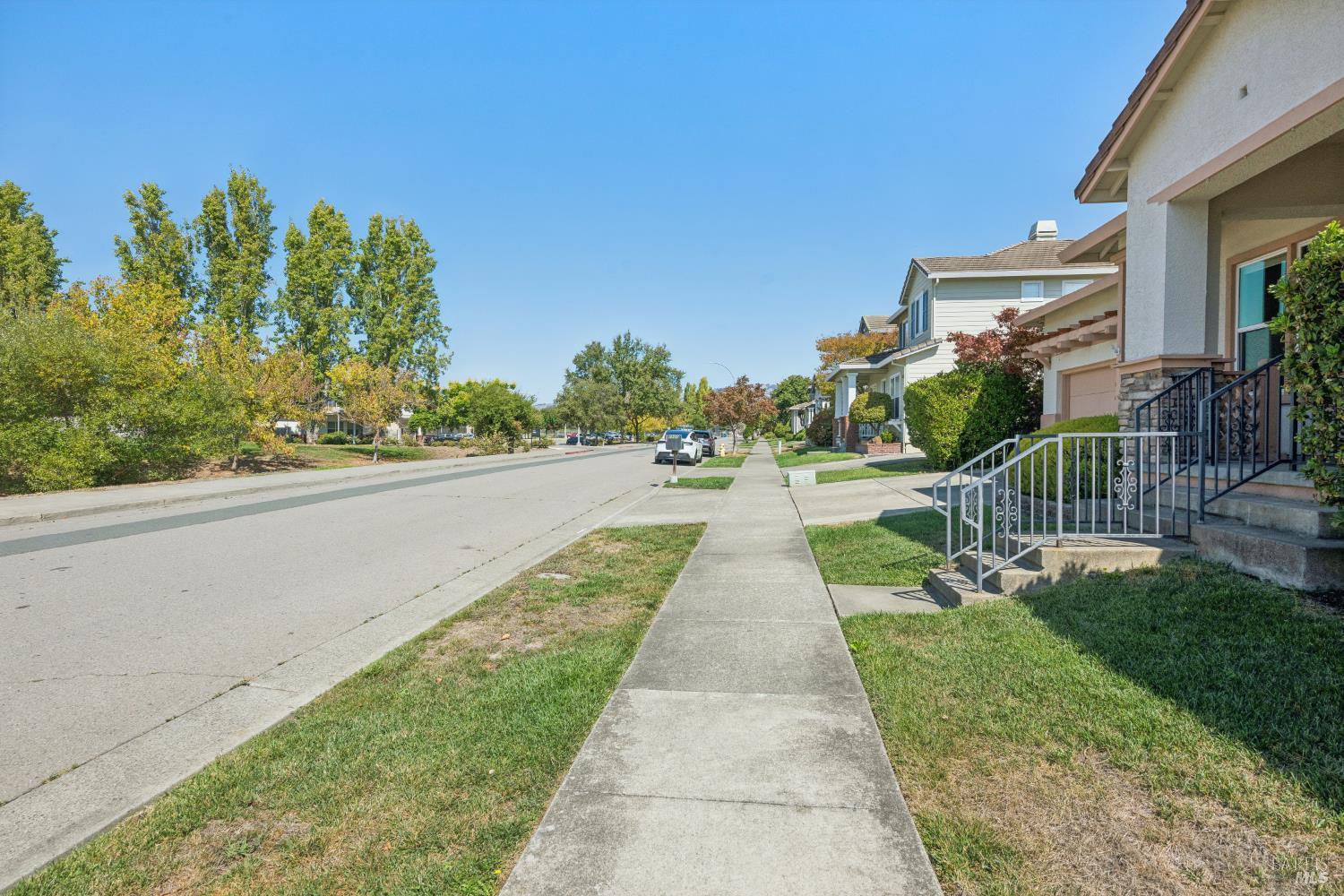 1900 Dover Lane Petaluma CA 94954