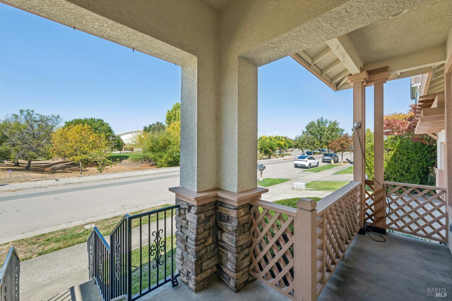 1900 Dover Lane Petaluma CA 94954
