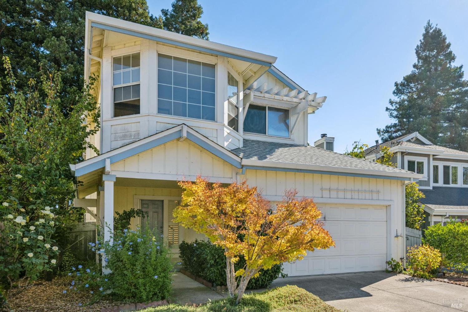 111 White Oak Circle Petaluma CA 94952