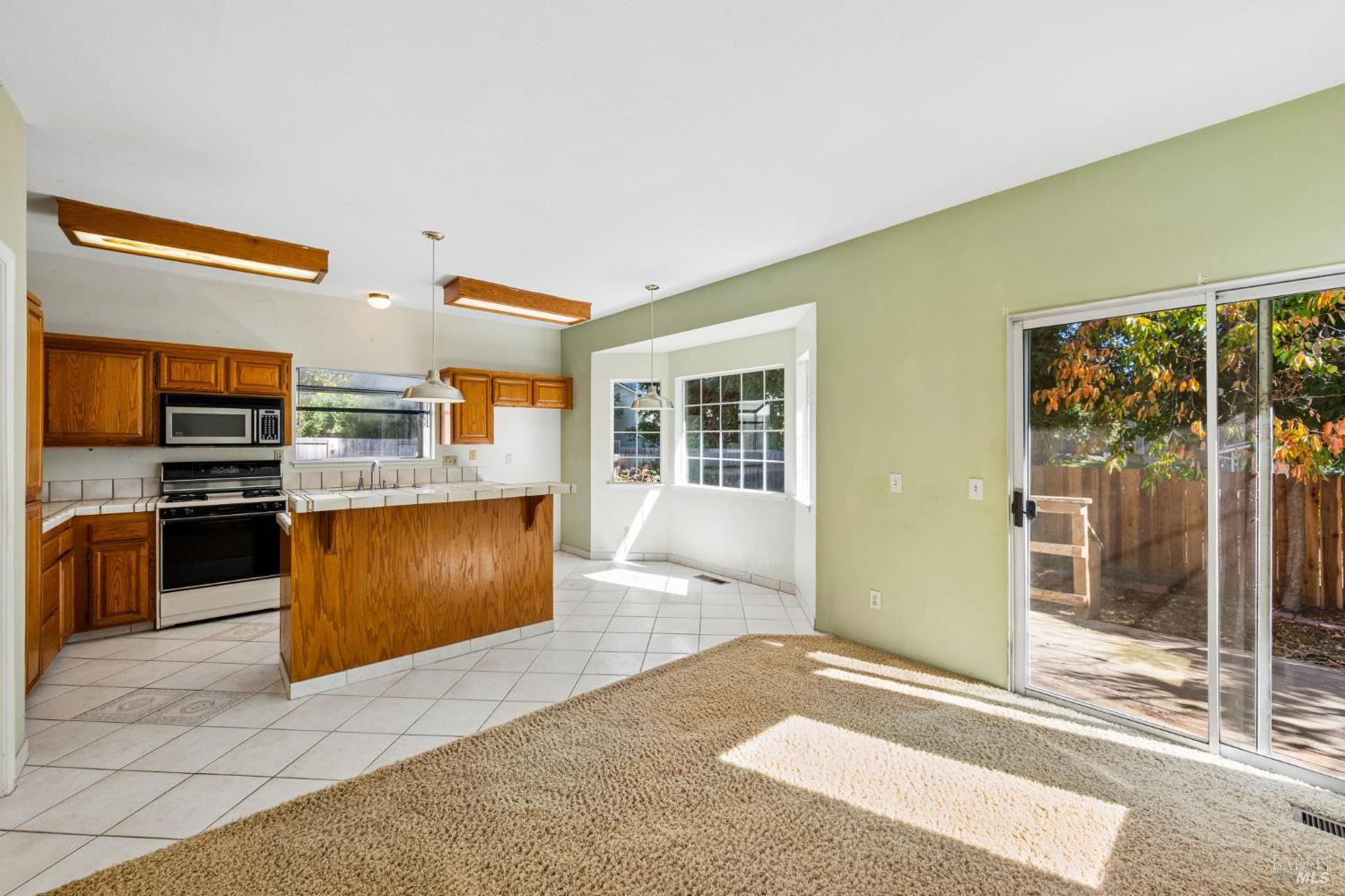 111 White Oak Circle Petaluma CA 94952