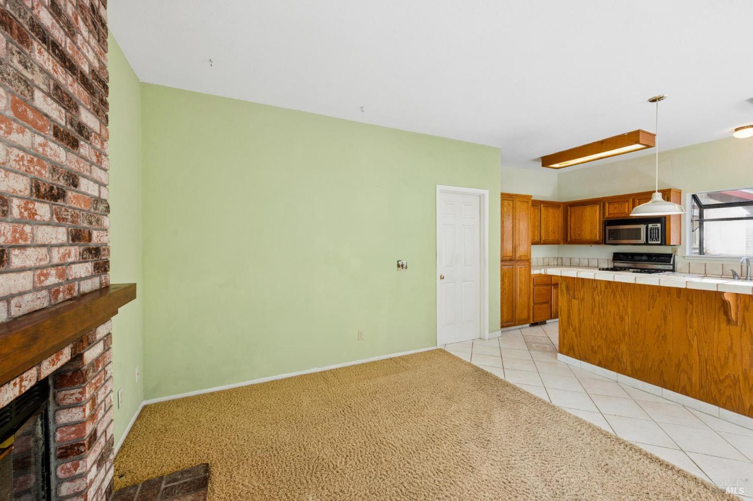 111 White Oak Circle Petaluma CA 94952
