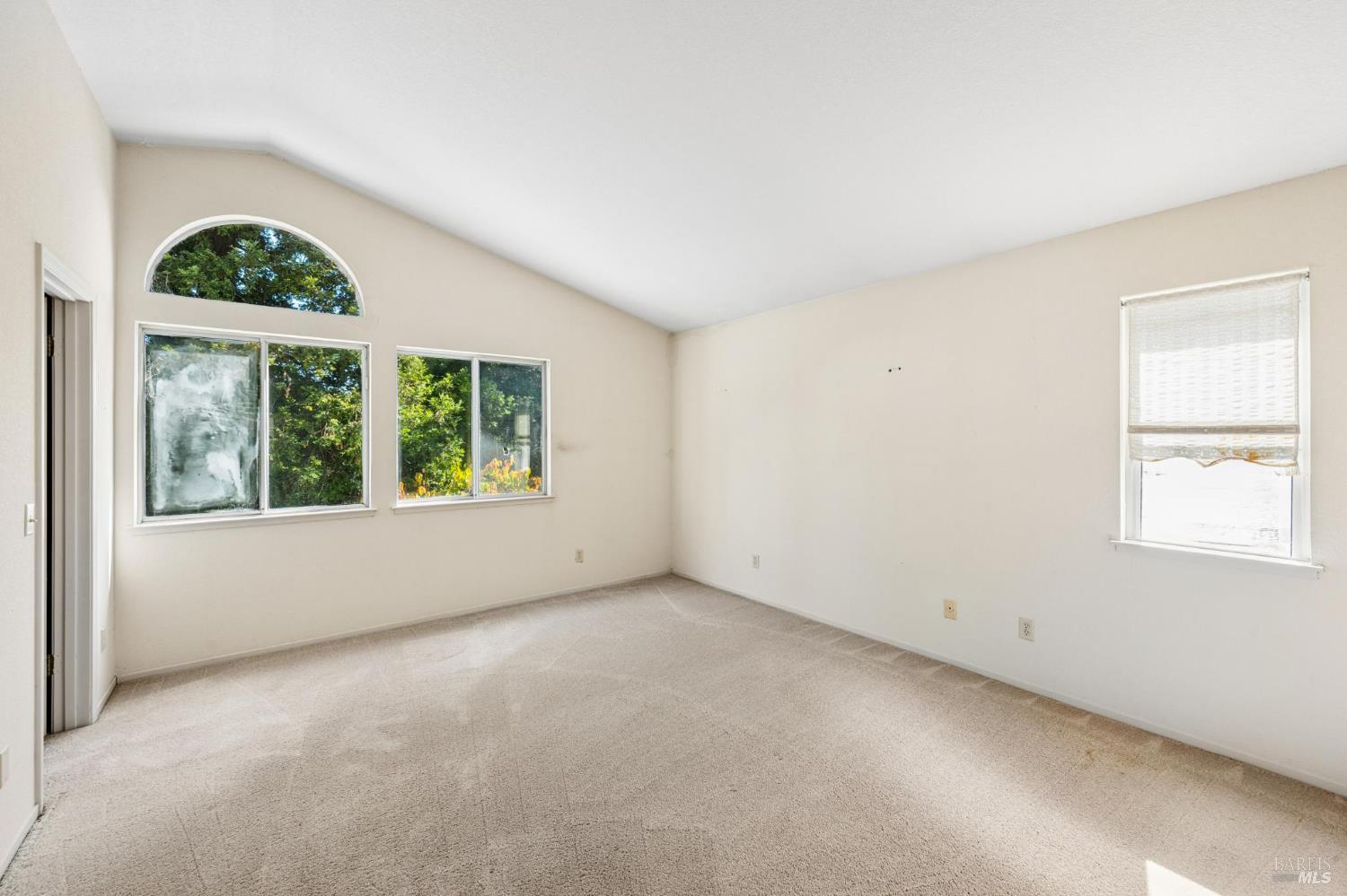 111 White Oak Circle Petaluma CA 94952
