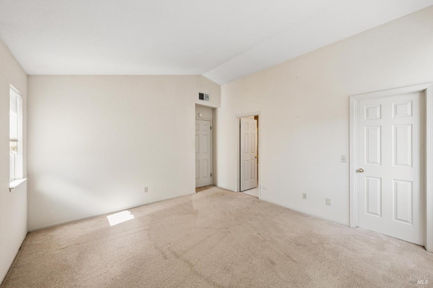 111 White Oak Circle Petaluma CA 94952