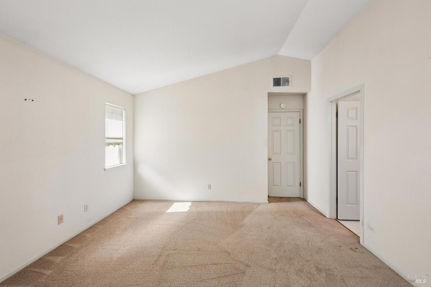 111 White Oak Circle Petaluma CA 94952