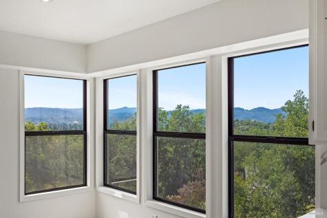 620 Alta Vista Drive Healdsburg CA 95448