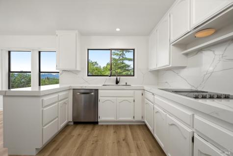 620 Alta Vista Drive Healdsburg CA 95448