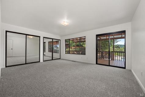 620 Alta Vista Drive Healdsburg CA 95448