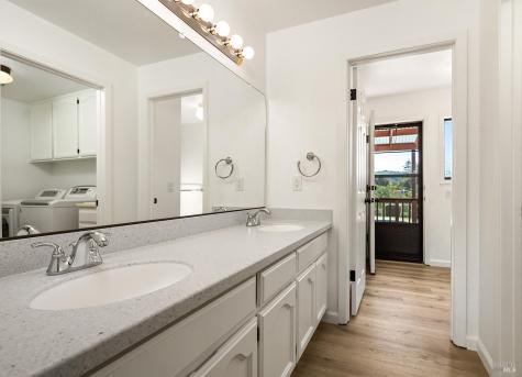 620 Alta Vista Drive Healdsburg CA 95448