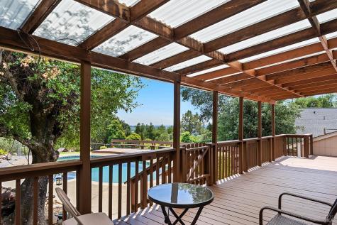 620 Alta Vista Drive Healdsburg CA 95448