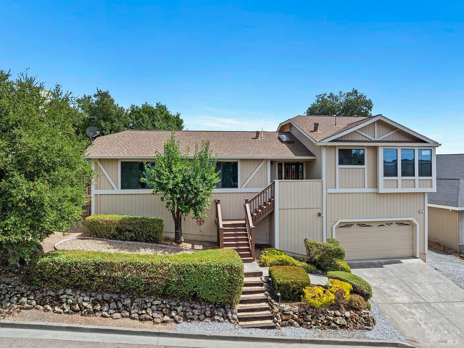 620 Alta Vista Drive Healdsburg CA 95448