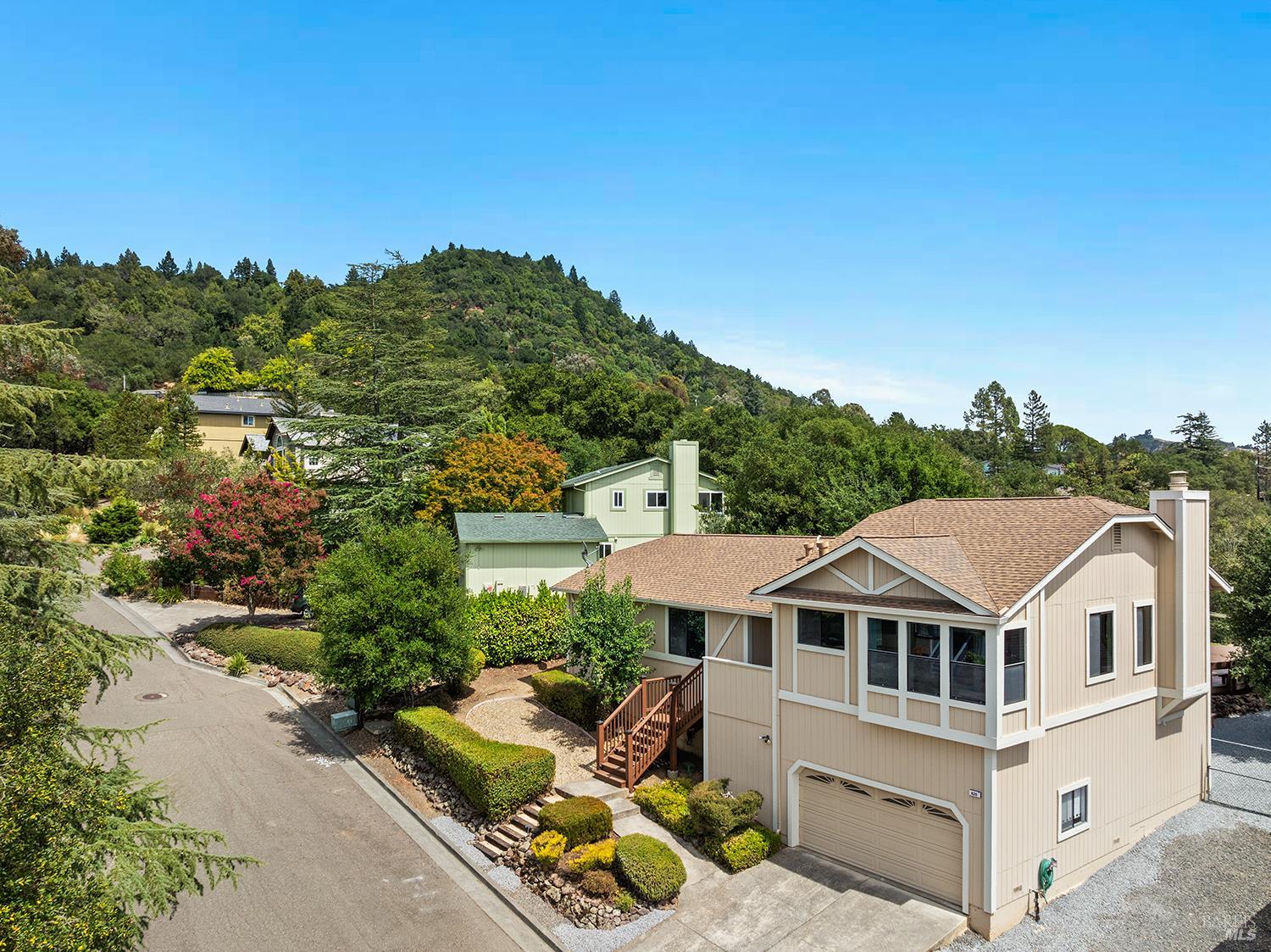 620 Alta Vista Drive Healdsburg CA 95448