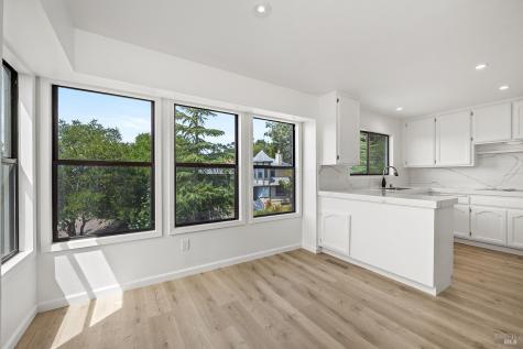 620 Alta Vista Drive Healdsburg CA 95448