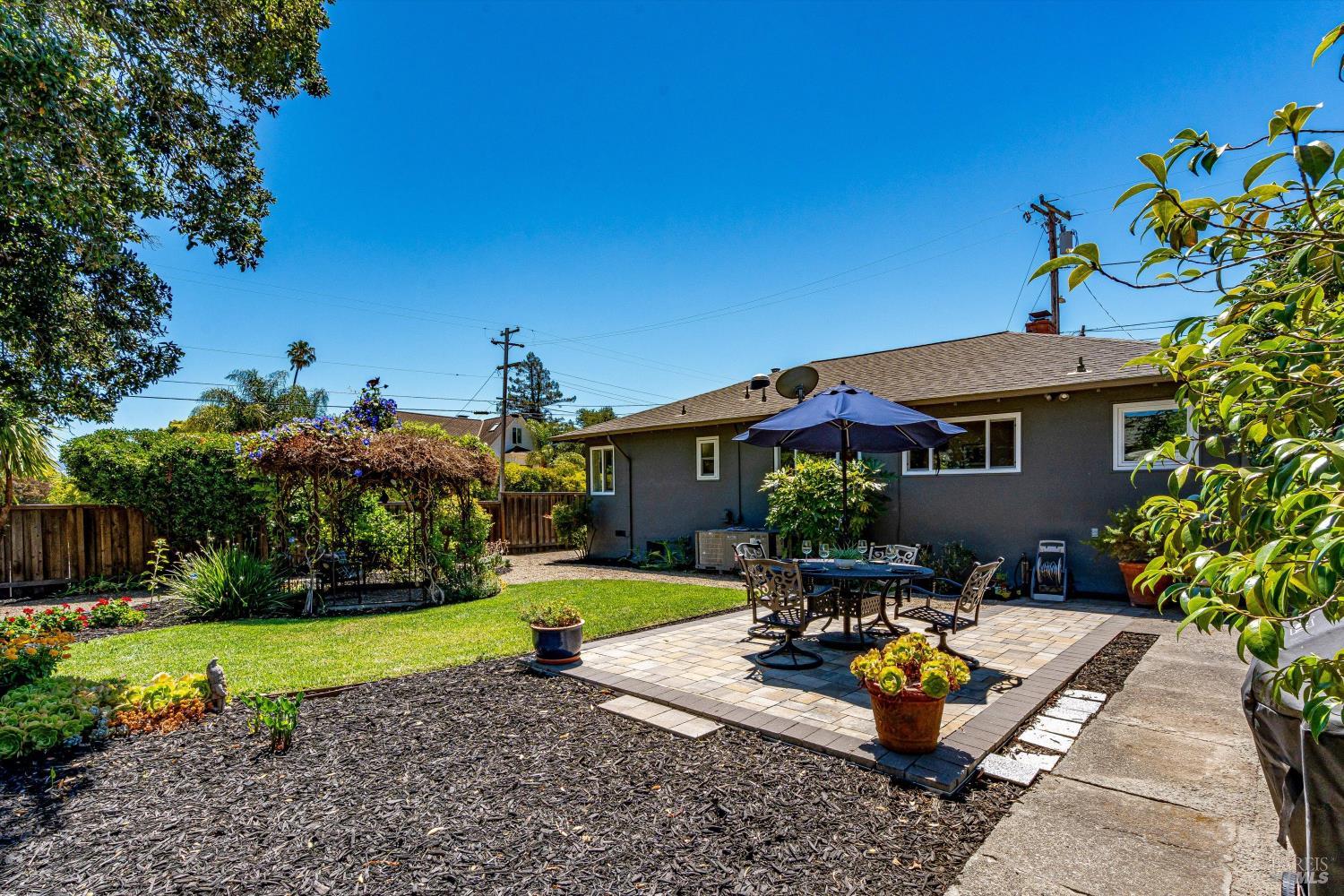 2902 Sunrise Drive Napa CA 94558