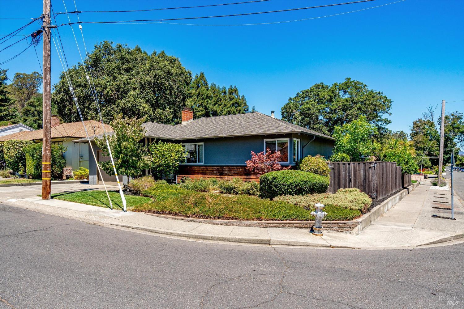 2902 Sunrise Drive Napa CA 94558