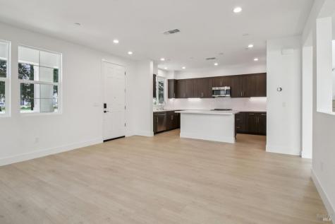 2770 Sassy Street Santa Rosa CA 95407