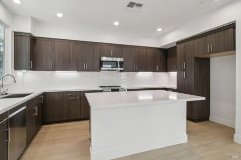 2770 Sassy Street Santa Rosa CA 95407