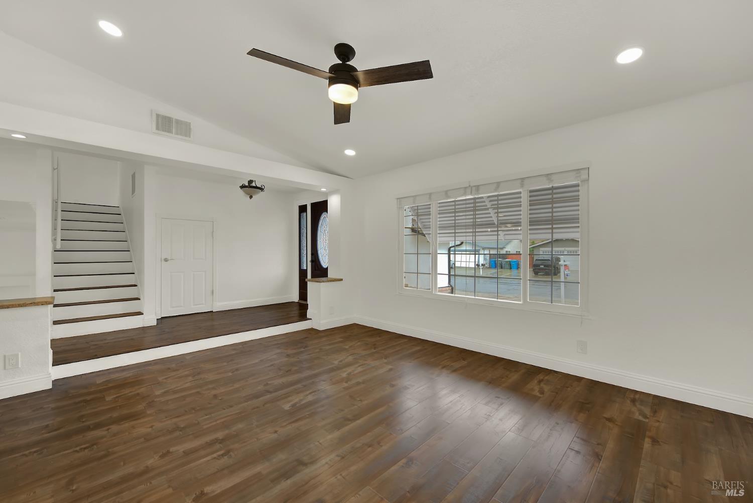 308 Plantation Way Vacaville CA 95687