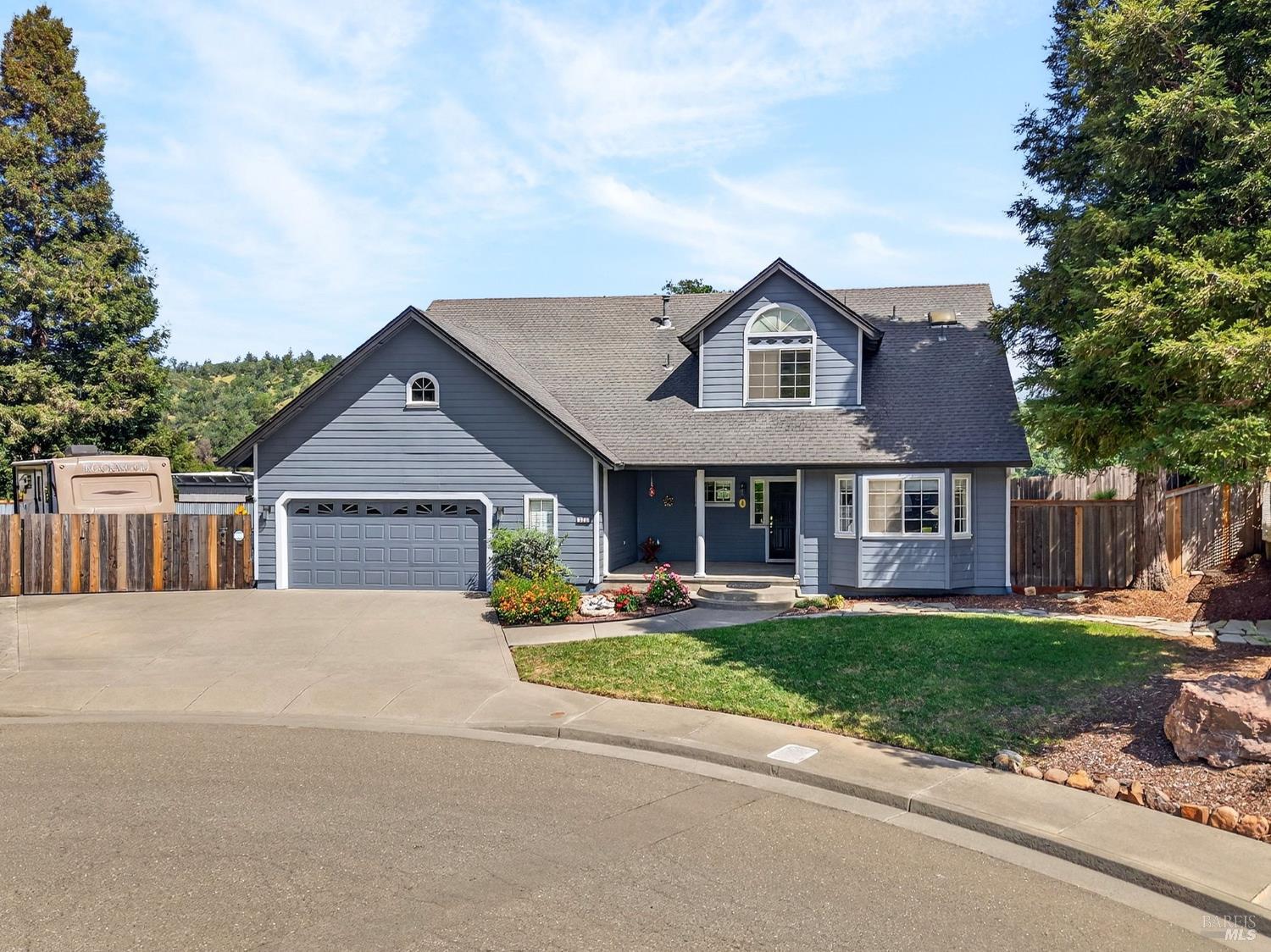 586 Hillside Drive Cloverdale CA 95425