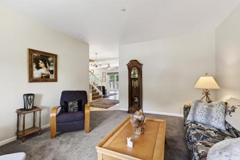 586 Hillside Drive Cloverdale CA 95425