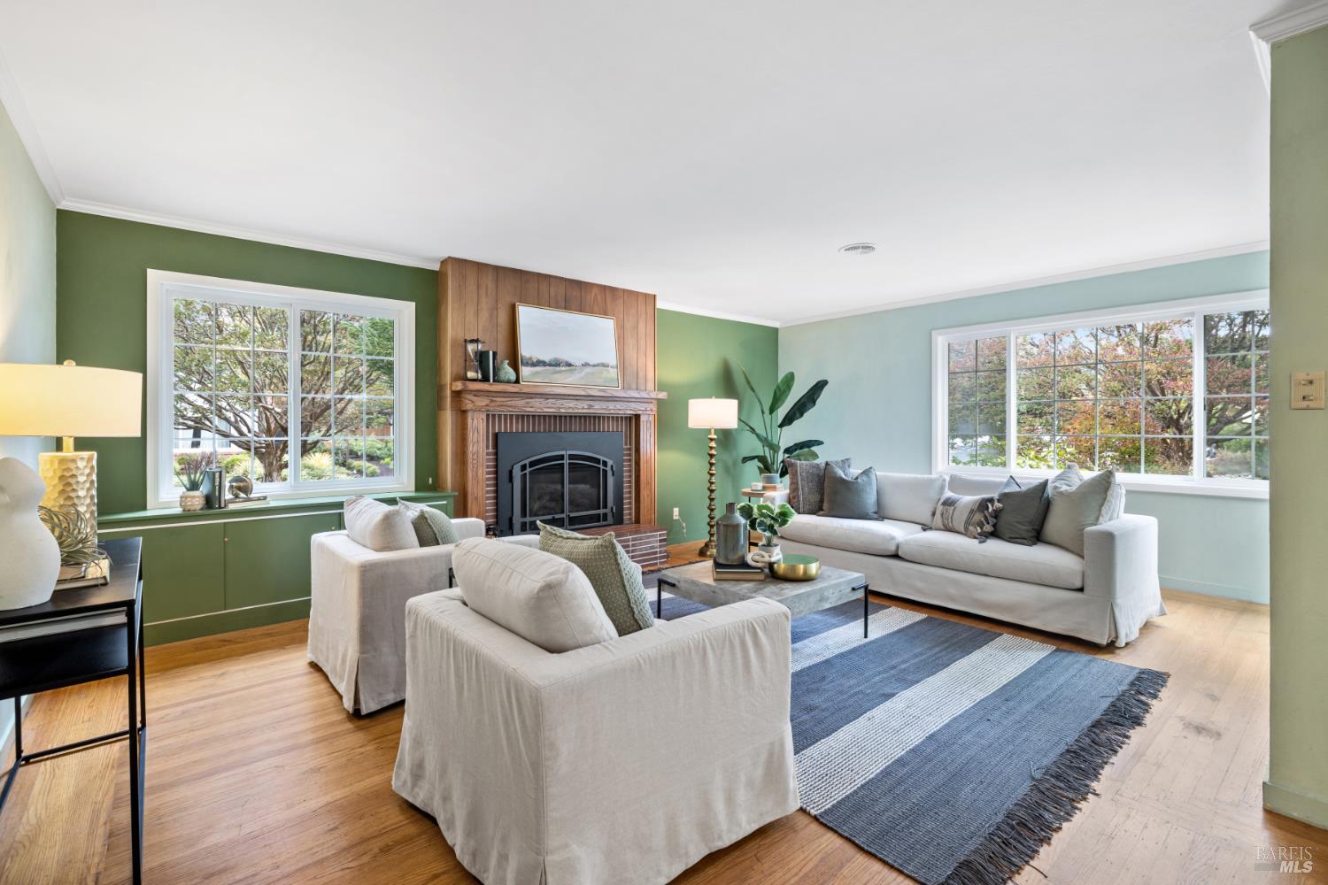 1640 Julianne Place Santa Rosa CA 95404
