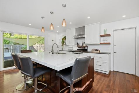 18580 Happy Lane Sonoma CA 95476