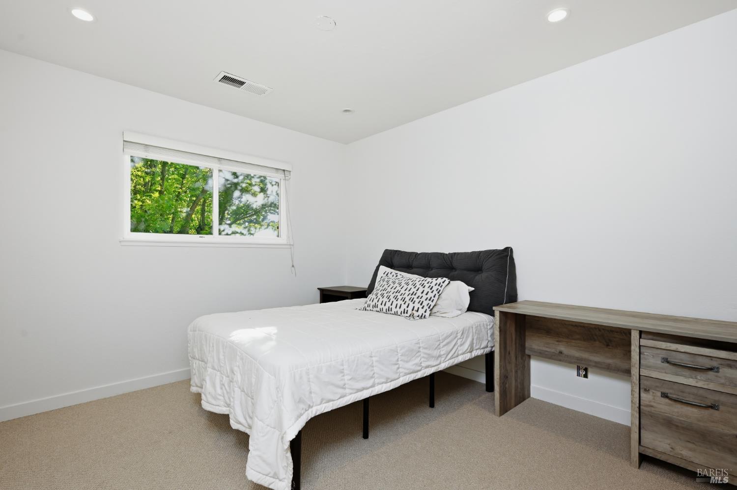 18580 Happy Lane Sonoma CA 95476