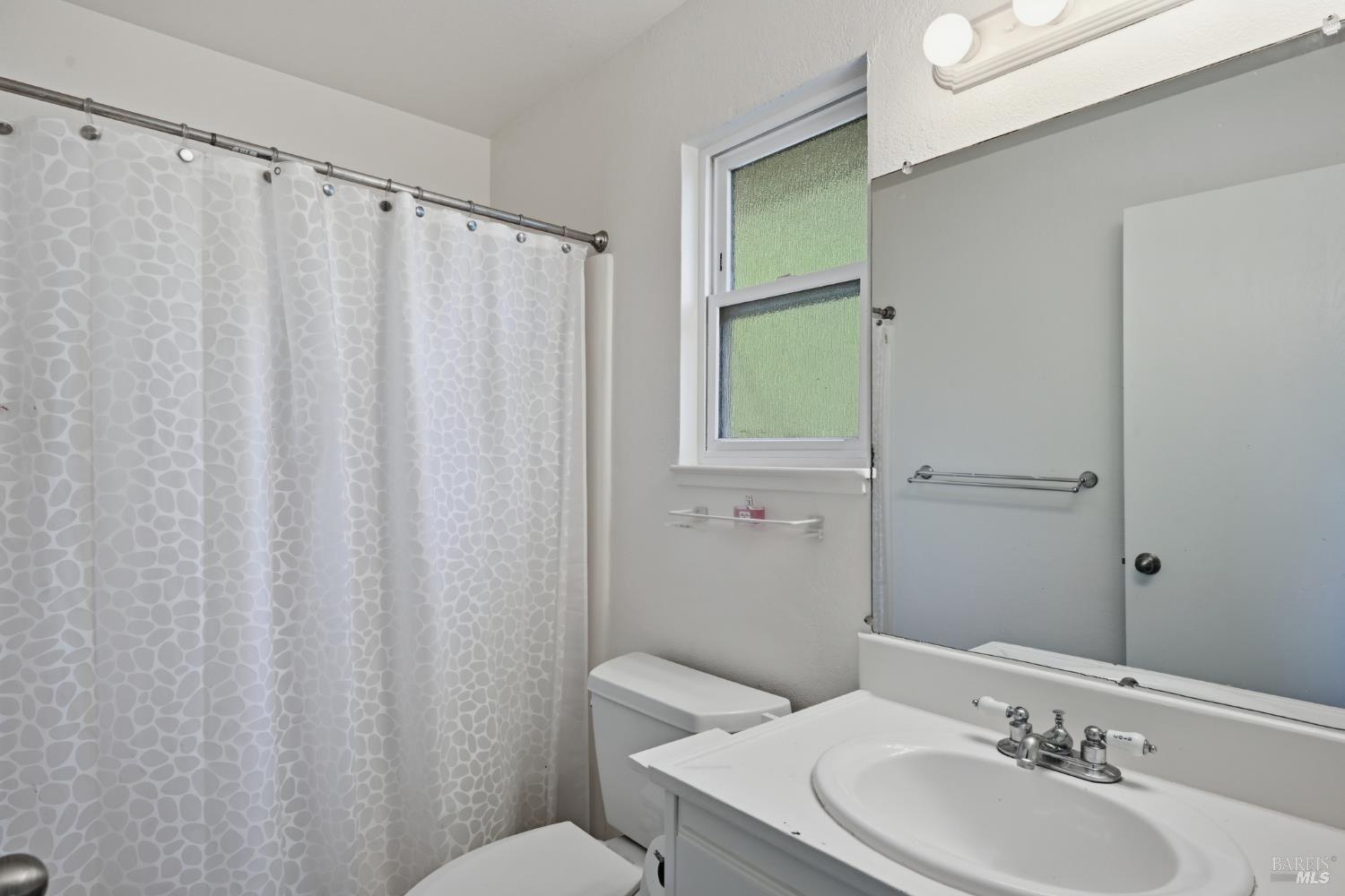 18580 Happy Lane Sonoma CA 95476