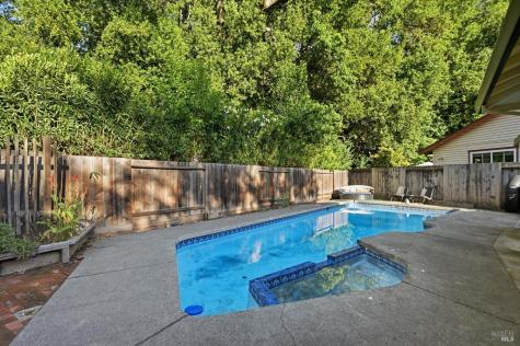 18580 Happy Lane Sonoma CA 95476