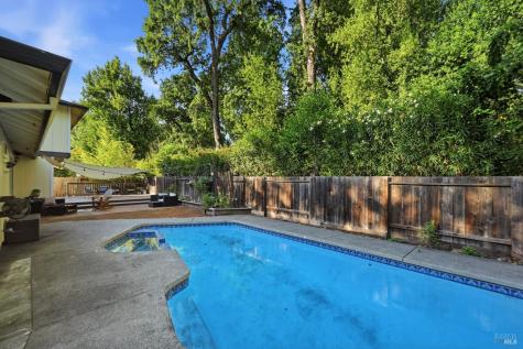 18580 Happy Lane Sonoma CA 95476