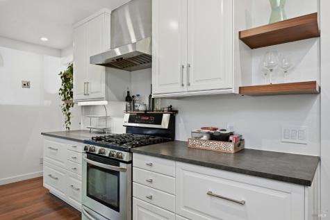 18580 Happy Lane Sonoma CA 95476