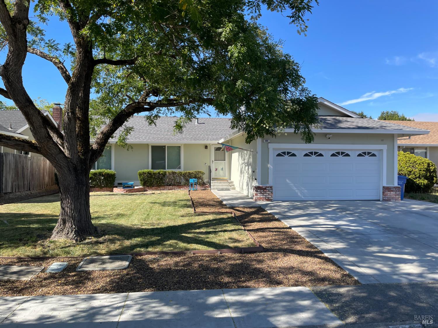 954 Eleanor Avenue Rohnert Park CA 94928