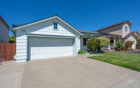 2795 Red Tail Street Santa Rosa CA 95407