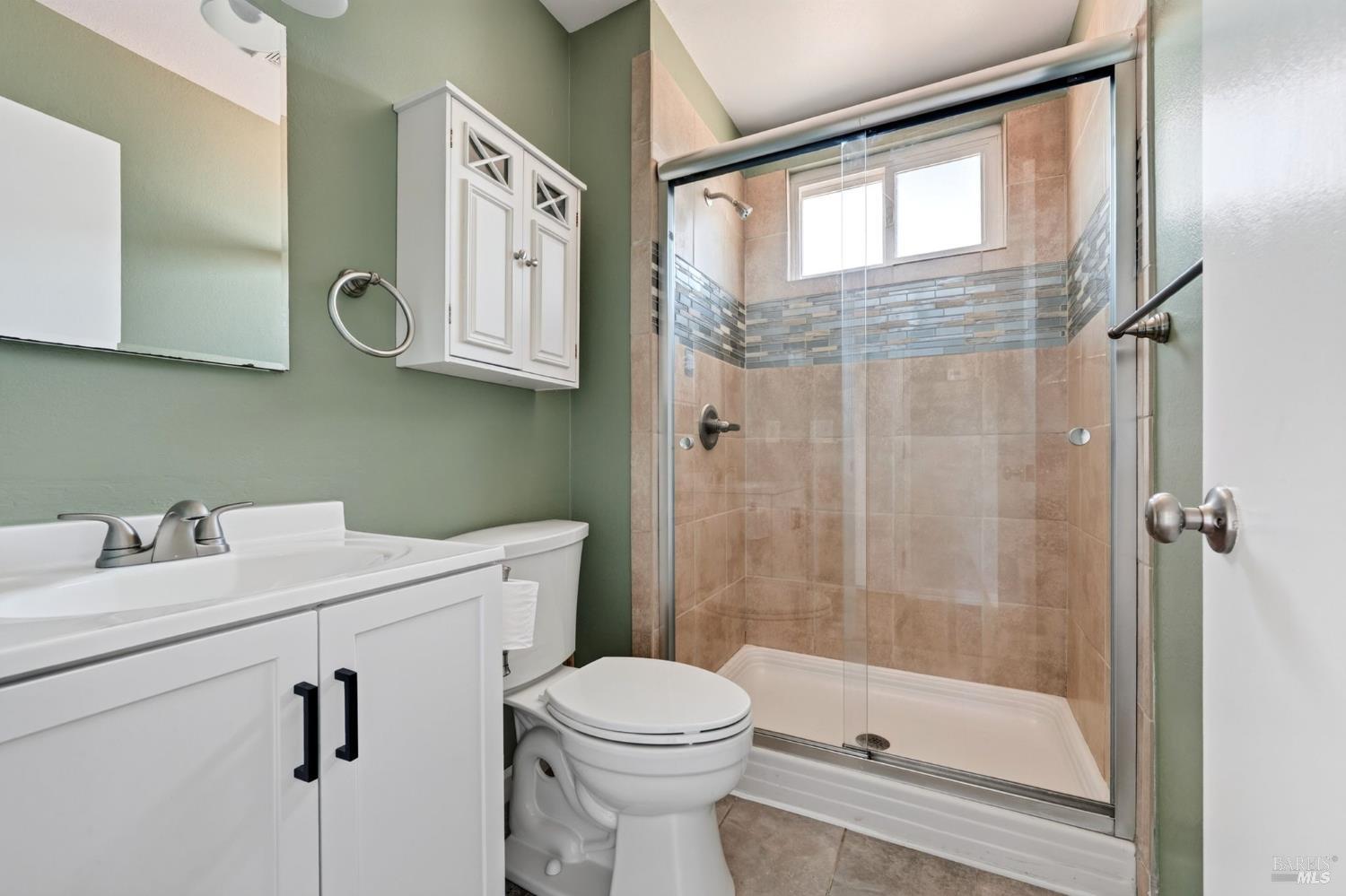 5017 Oak Park Way Santa Rosa CA 95409