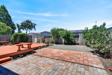 5017 Oak Park Way Santa Rosa CA 95409