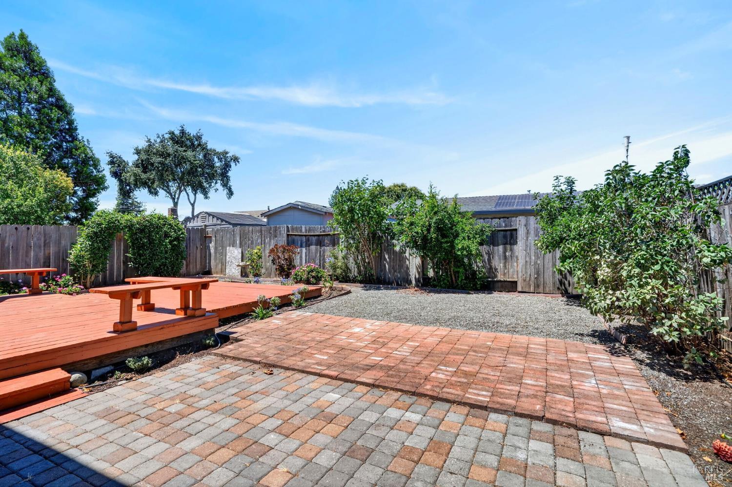 5017 Oak Park Way Santa Rosa CA 95409