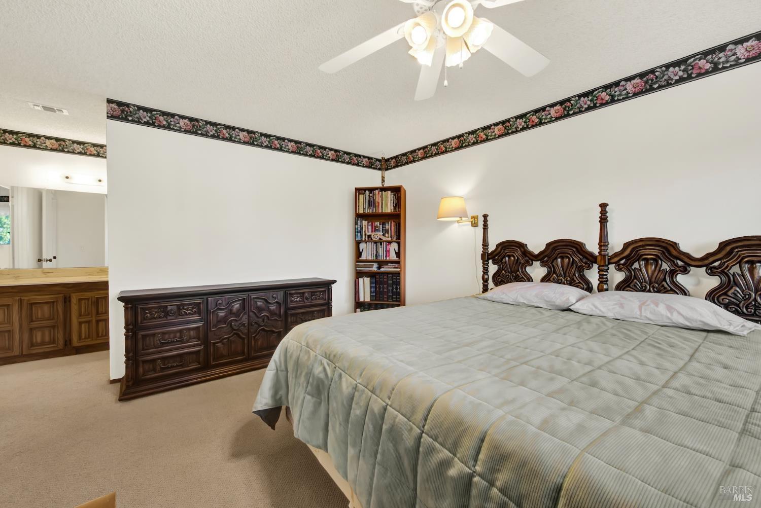 160 Clayton Circle Vacaville CA 95687
