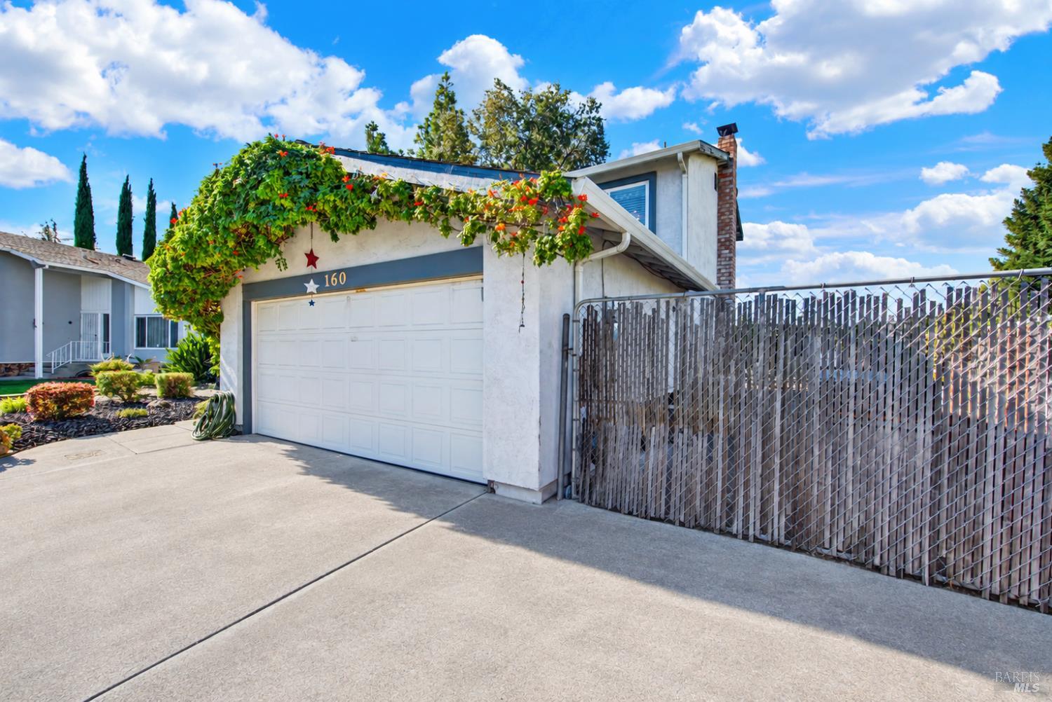 160 Clayton Circle Vacaville CA 95687