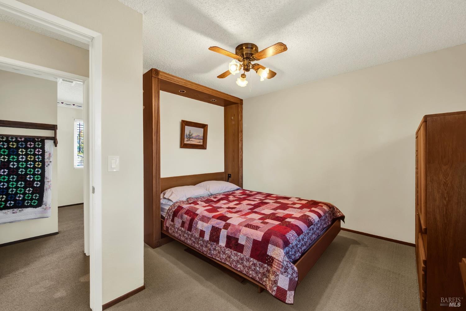 160 Clayton Circle Vacaville CA 95687