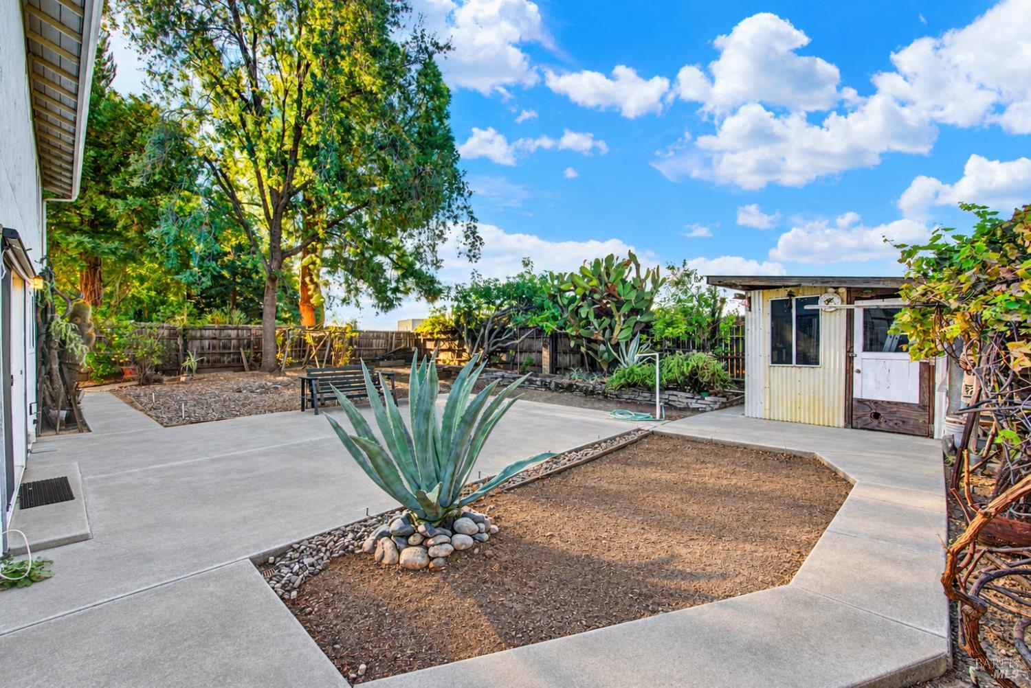 160 Clayton Circle Vacaville CA 95687