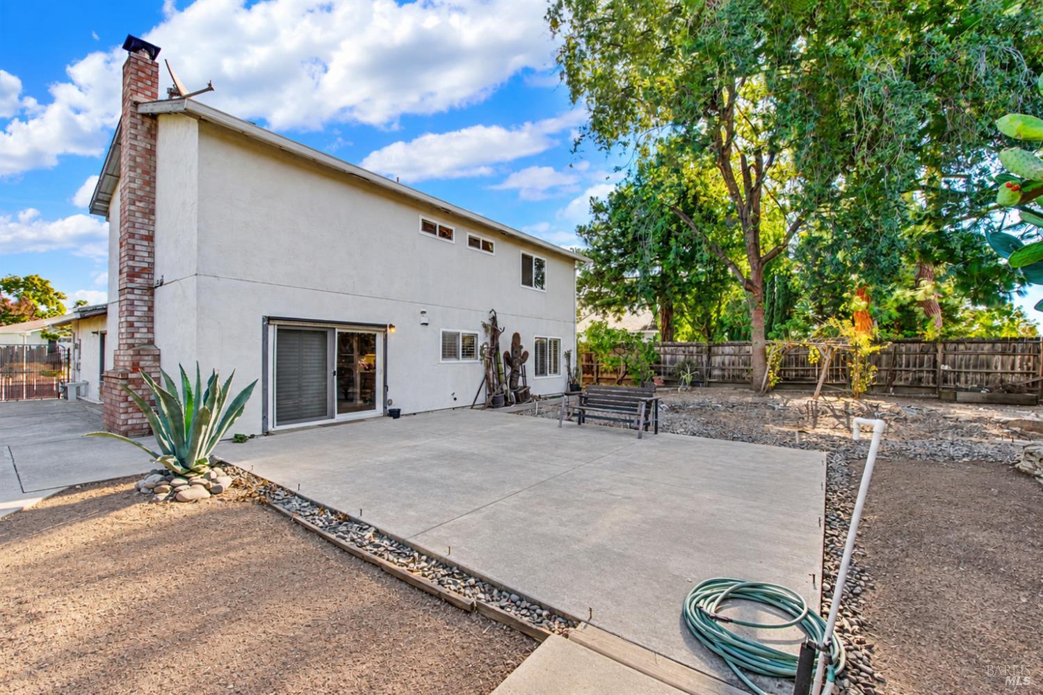 160 Clayton Circle Vacaville CA 95687