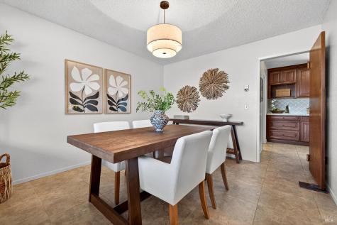 65 Mcbrown Road Petaluma CA 94952