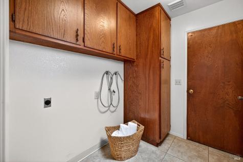 65 Mcbrown Road Petaluma CA 94952