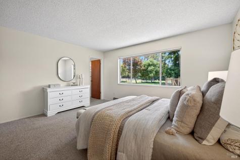 65 Mcbrown Road Petaluma CA 94952