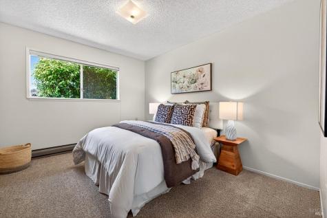 65 Mcbrown Road Petaluma CA 94952